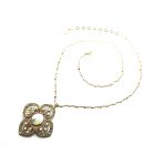 Necklace Pendant By Mariana Woman Clover Pearl and Silk Swarovski Crystals