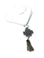Mariana Pendant Necklace Beautuful Integrated Silver Plated
