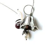 Pendant Necklace By Mariana Beautiful Woman Bell Shape Pircorpearl Mineral - Image 2