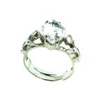 Mariana Ring Faceded Marquis & Leafs Swarovski Crystals On A Clear Day Inspiration Coll. - Image 3