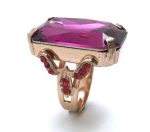 Mariana Ring Emerald Shape Light Siam & Fuchsia Swarovski Crystal My Treasures Coll.