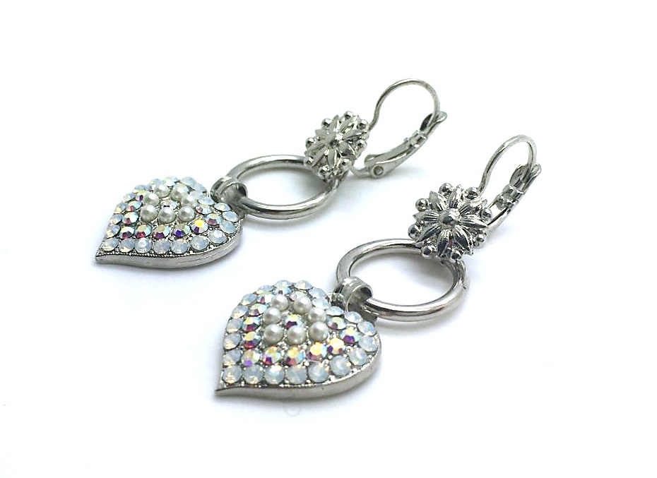 E-1688-1-001-RO6 (3) Mariana Earrings Exquisite Heart Shape Beaded Austrian Crystals On A Clear Day Sweet Summer Coll. - Image 1