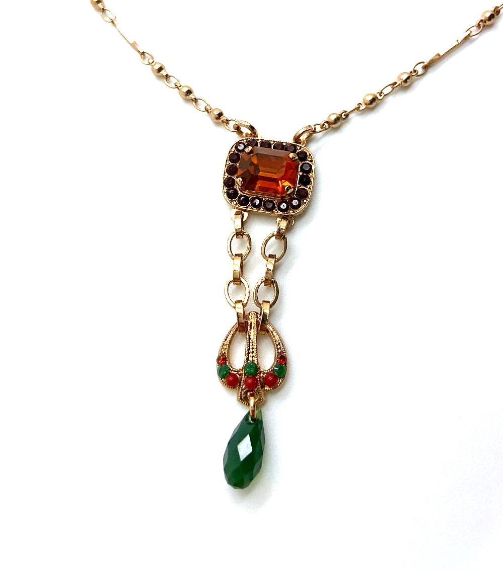 N-5040-1-1325-RG (3) Necklace Pendant By Mariana Woman Rich Red and Fern Green Swarovski Crystals - Image 1