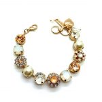Bracelet By Mariana Woman Classic Pearl and Golden Shadow Swarovski Crystals