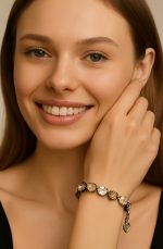 Bracelet By Mariana Woman Fab Golden Shadow and White Opal Swarovski Crystals - Image 3