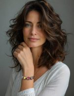 Bracelet By Mariana Woman Glitzy Rose Delite and Siam Swarovski Crystals - Image 3