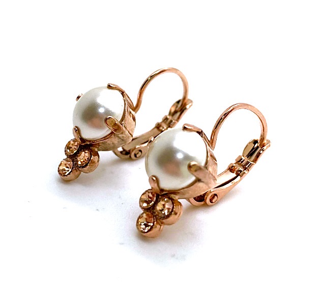 E-1010-139391-RG6 (3) Mariana Earrings Timeless Cream Pearl & Silk Austrian Crystals My Treasures Coll. - Image 1