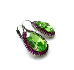 Mariana Earrings Adorable Peridot & Fuchsia Austrian Crystals Cuba Caribbean Life Coll. - Image 2