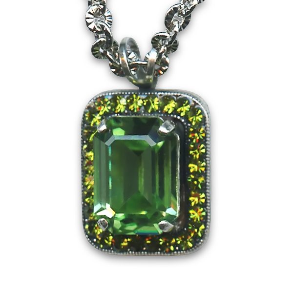 Mariana Necklace Pendant Alluring Olivine & Grass Green Austrian Crystals My Treasures Coll.