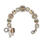 Bracelet by Mariana Summer 2022 Coll. Timeless Cream Pearl and Golden Shadow Swarovski Crystals