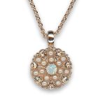 Necklace Pendant by Mariana Woman Elegant Pearl and Golden Swarovski Crystals - Image 2
