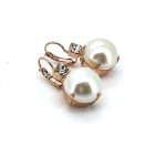 Earrings By Mariana Woman Timeless Pearl and Clear Swarovski Crystals - Image 3
