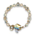 Bracelet by Mariana Woman Precious Pearl and Opal Swarovski Crystals