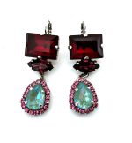 Earrings by Mariana Woman Classy Siam and Green Swarovski Crystals