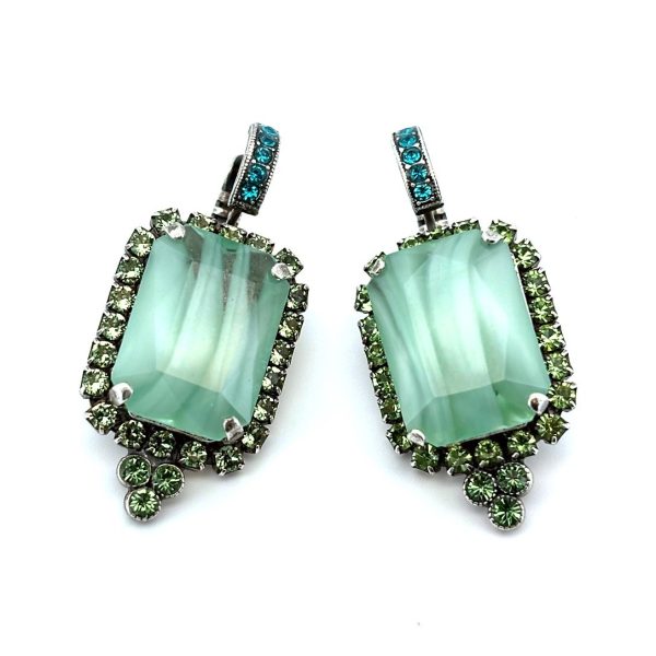 Earrings by Mariana Woman Alluring Opal and Peridot Swarovski Crystals