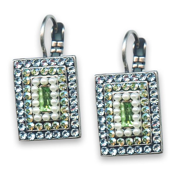 Earrings by Mariana Woman Elegant Pearl and Chrysolite Swarovski Crystals