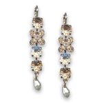 Earrings by Mariana Woman Timeless Pearl and Golden Swarovski Crystals - Image 2