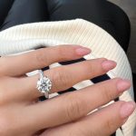 Lab-Created Diamond Ring, 3 Carat Round Cut - E/VS1 Quality in 14K Gold (IGI Certified) - Image 2