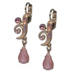 Earrings by Mariana Woman Lovely Rose and Opal Swarovski Crystals