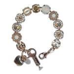 Bracelet by Mariana Woman Elegant Pearl and Silk Swarovski Crystals - Image 3
