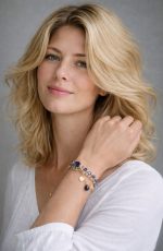 Bracelet by Mariana Woman Elegant Sapphire and Clear Swarovski Crystals - Image 3
