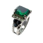 Ring by Mariana Woman Exquisite Emerald and Montana Swarovski Crystals - Image 2