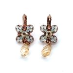 Earrings by Mariana Woman Floral Golden and Chrysolite Swarovski Crystals