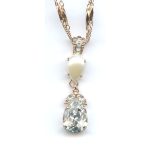 Pendant By Mariana Woman Charming Cream pearl and Clear Swarovski Crystals