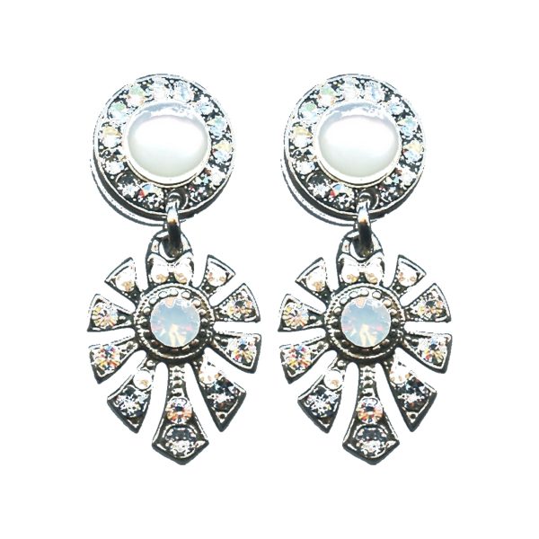 Earrings By Mariana Woman Elegant Opal and Shell Swarovski Crystals