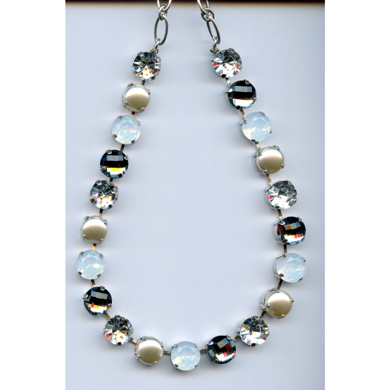 N-3474-1023-SP Necklace By Mariana Woman Luminous White Opal and Pearl Swarovski Crystals - Image 1