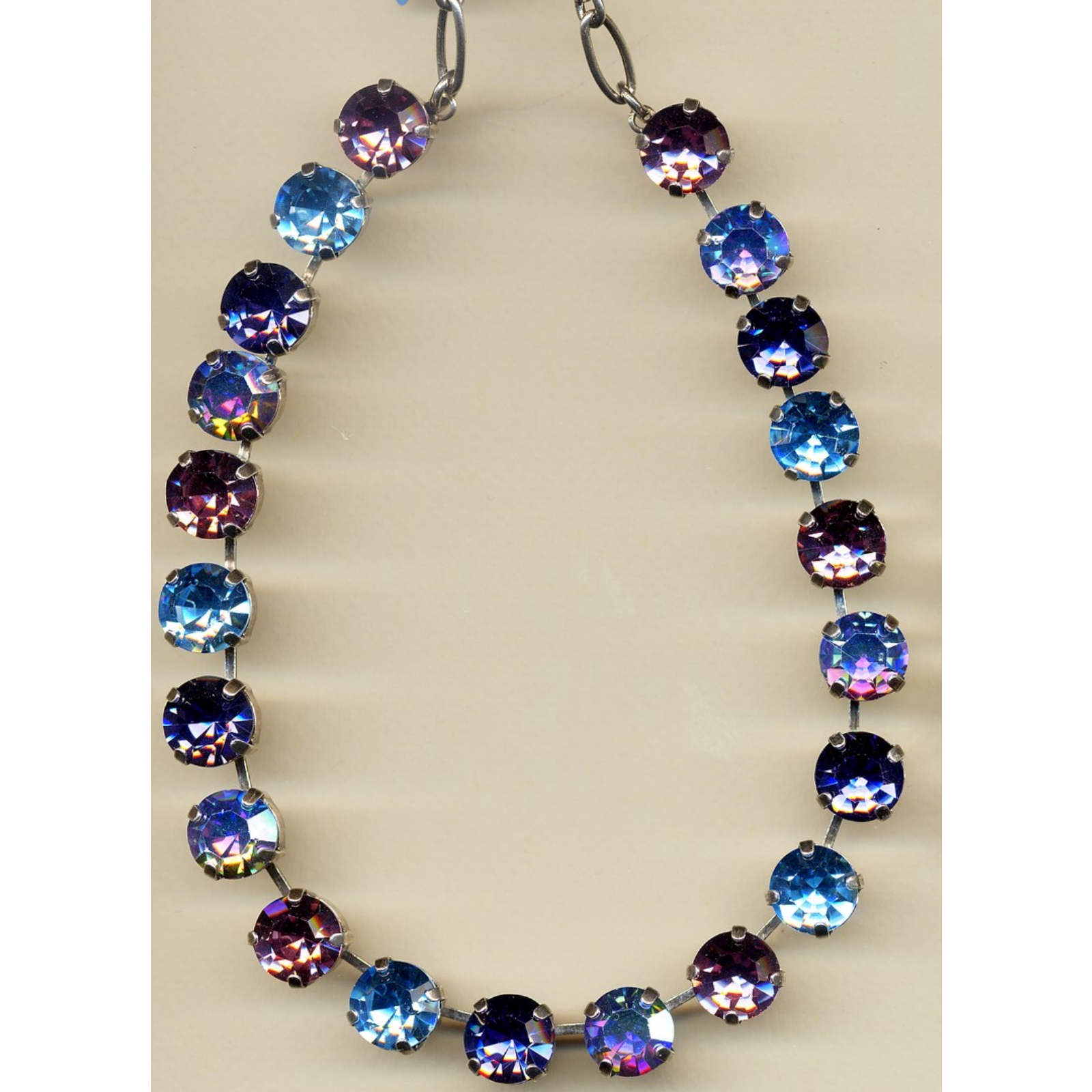 N-3474-153-YG Necklace By Mariana Woman Charming Chrysophrase Swarovski Crystals - Image 1